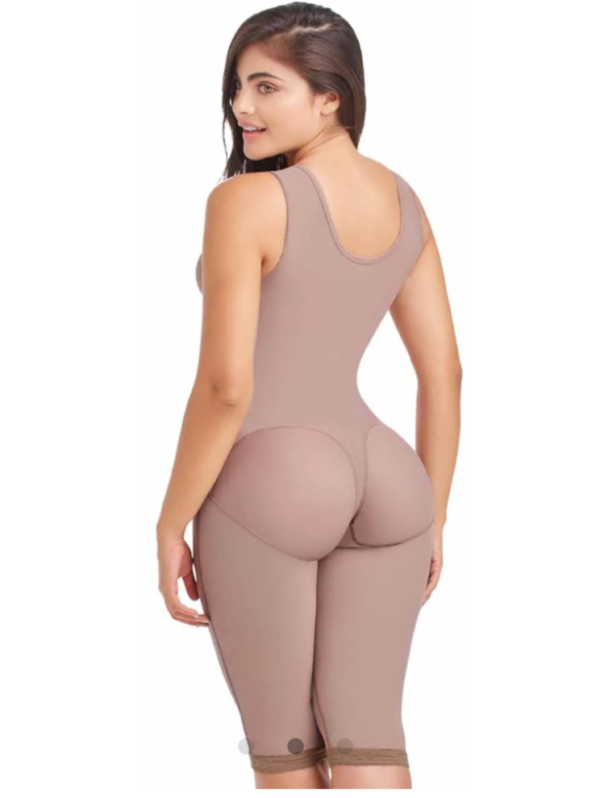 Faja a la rodilla con brasier - Image 3